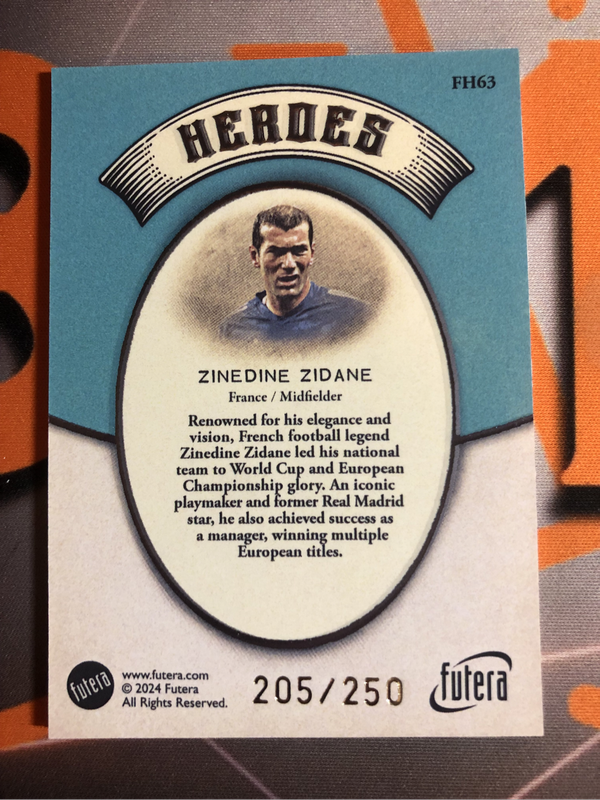 Zinedine Zidane NUMBERED out of 250 HEROES FUTERA High End Soccer trading card