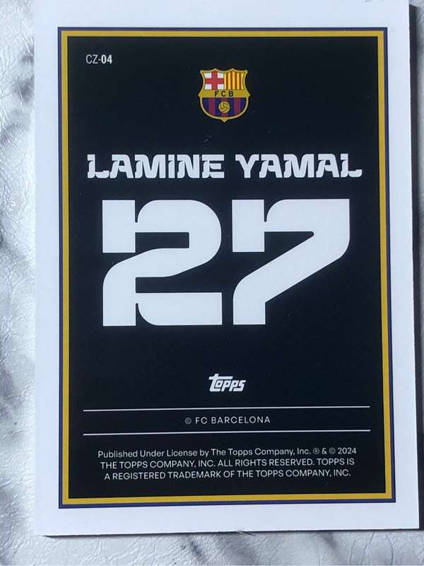 Lamine Yamal Rookie NUMBERED out of 75 Yellow Dragon  Topps 2024 soccer trading card