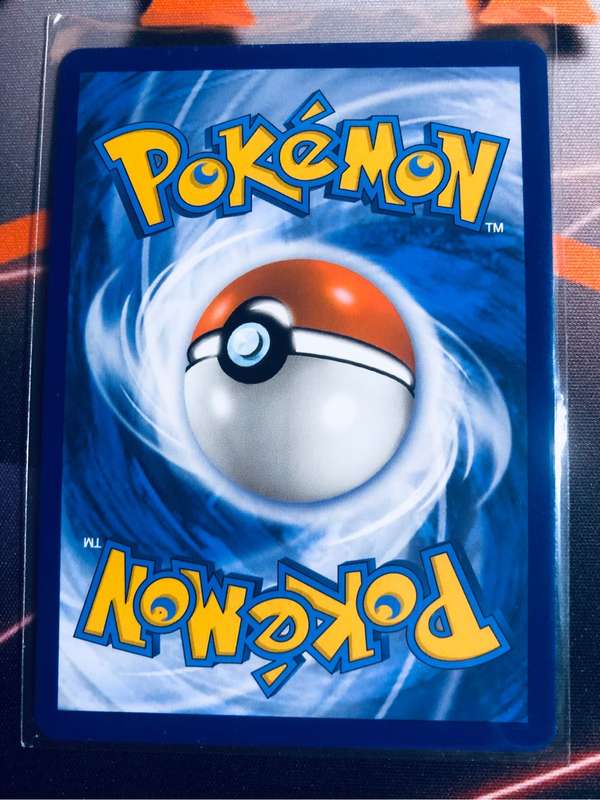 Charizard V 018/159 Pokémon trading card