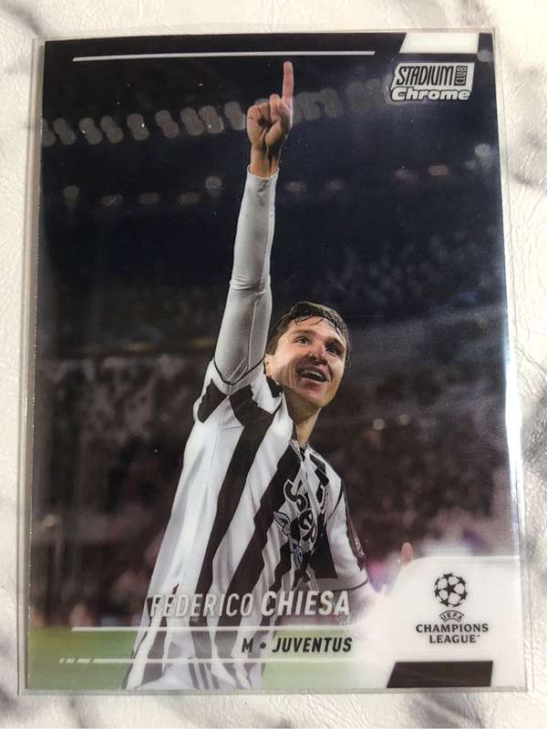 Frederico Chiesa Topps Stadium Club Chrome 2022 Soccer trading card