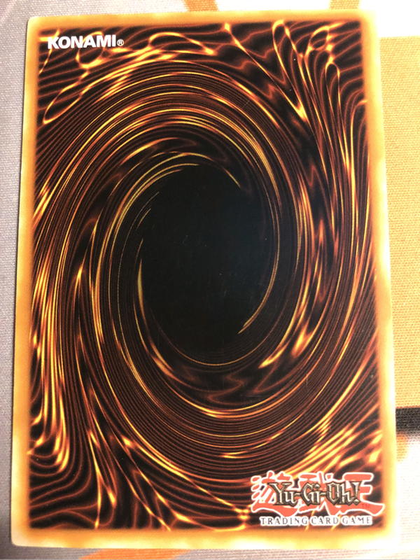 Dark Magician SS01-ENA01 Yugioh trading card