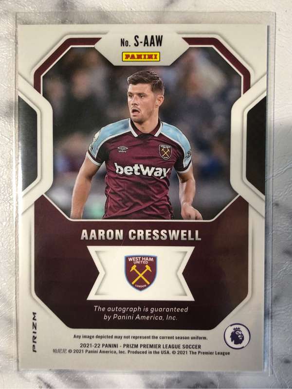Aaron Cresswell West Ham United AUTOGRAPH PRIZM Choice 2022 soccer trading card