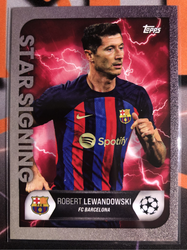 Robert Lewandowski Topps 2022 Soccer trading card