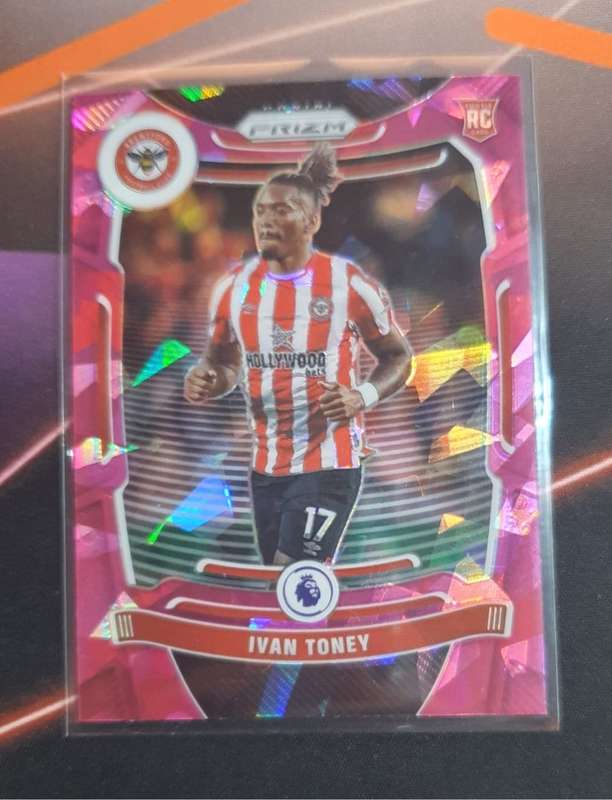 Ivan Toney ROOKIE prizm PINK cracked ice 2021-22