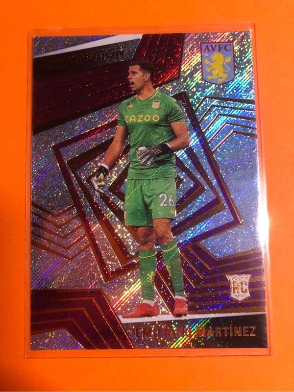 Emiliano Martinez ROOKIE Panini REVOLUTION EPL Soccer trading card