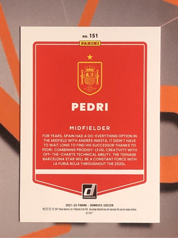 Pedri Road to Qatar 2021 soccer trading card