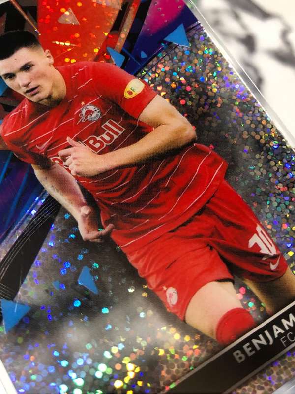 Benjamin Sesko Rookie NUMBERED out of 175 speckle Topps Finest 2022 soccer trading card