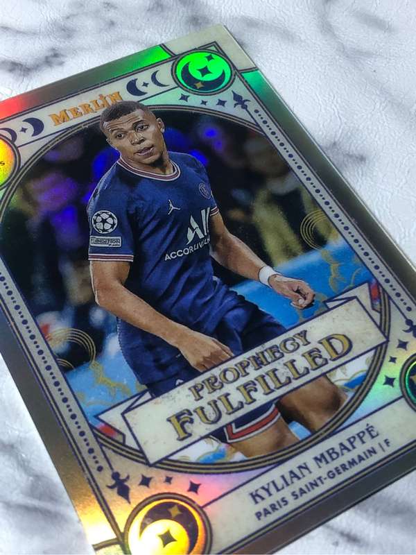 Kylian Mbappe REFRACTOR Prophecy Fulfilled Topps Merlin 2022 soccer trading card