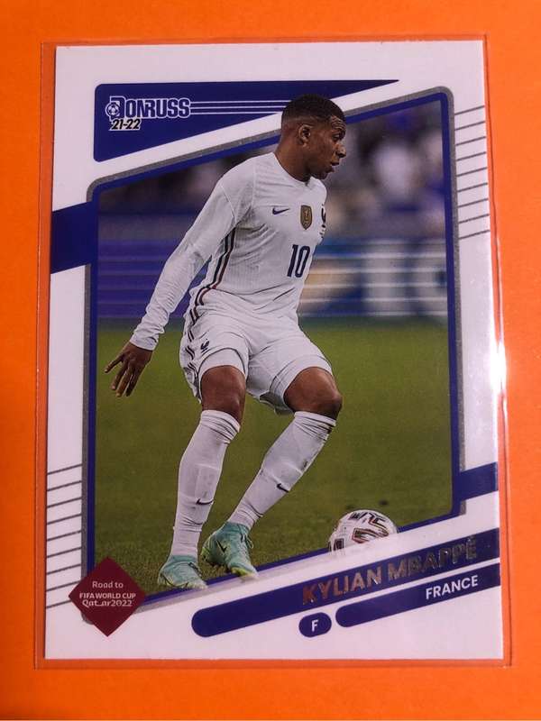 Kylian Mbappe Donruss 21-22 Soccer trading card