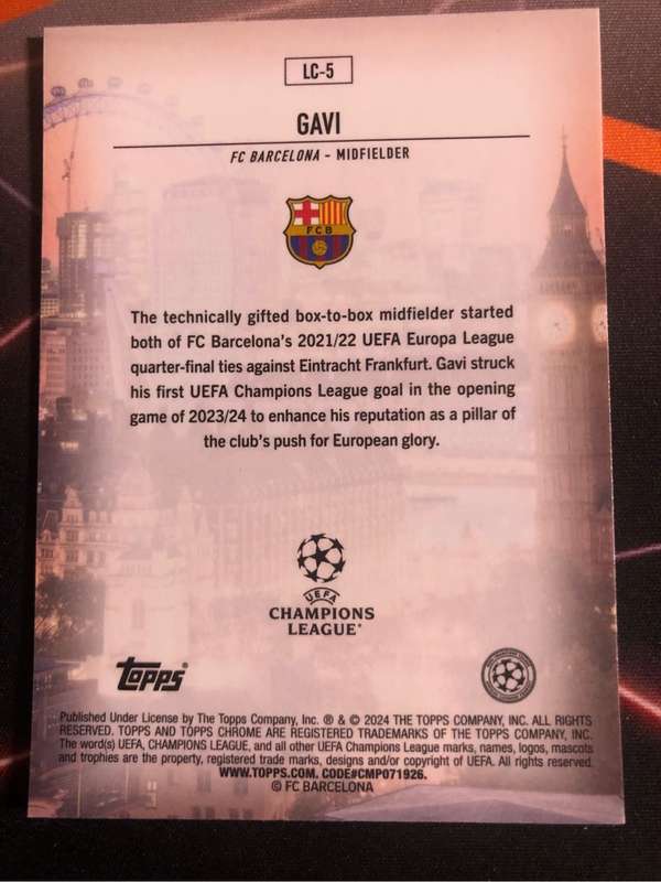 Gavi REFRACTOR London is Calling Topps Chrome 2024 soccer trading card