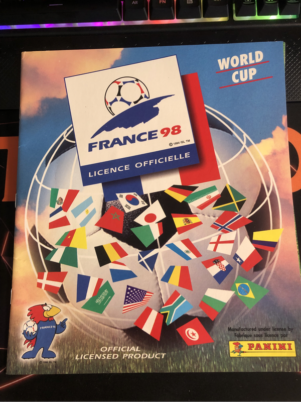 VINTAGE 1998 France Soccer World Cup EMPTY Sticker album (EXCELLENT Condition)