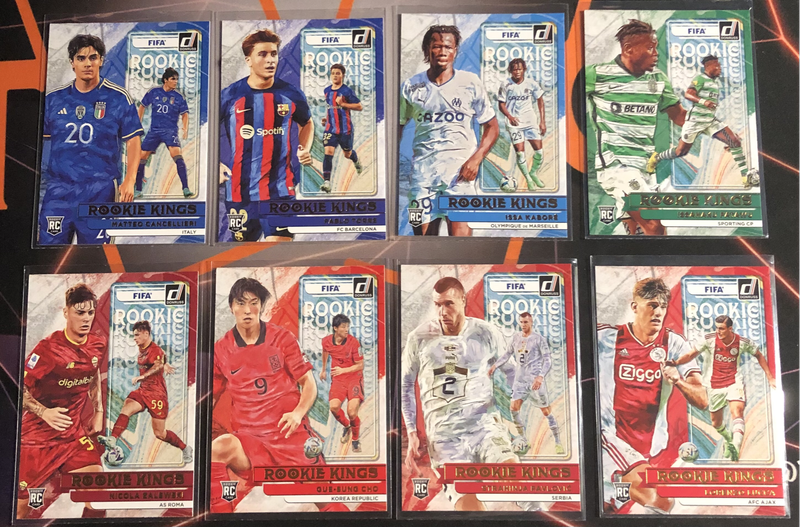 Rare BUNDLE of 8 ROOKIE Kings Donruss 2022 Soccer trading cards