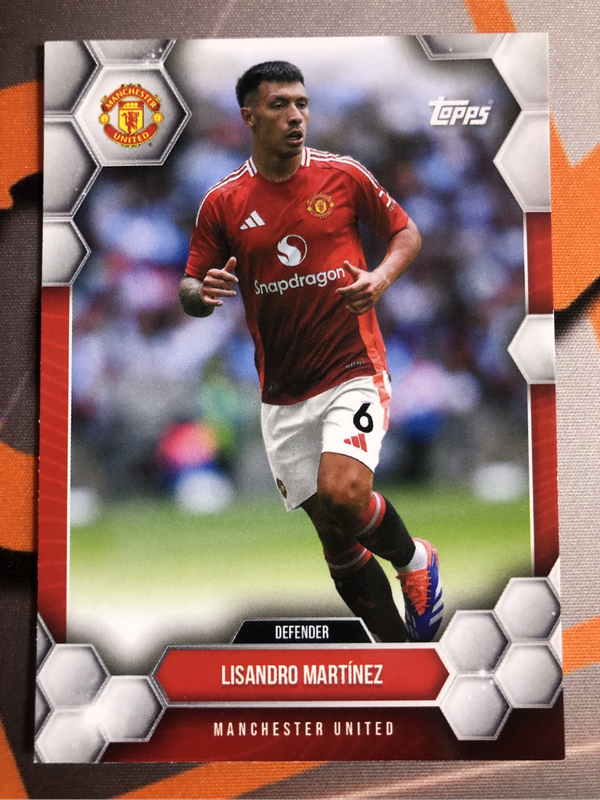 Lisandro Martinez NEW 2025 Man United Soccer trading card