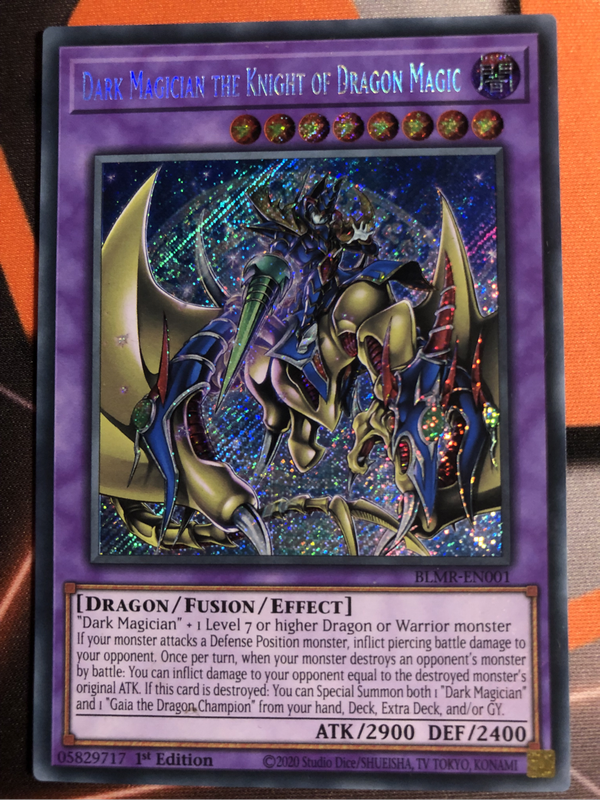 Dark Magician The Knight Of Dragon Magic BLMR-EN001 Yugioh trading card