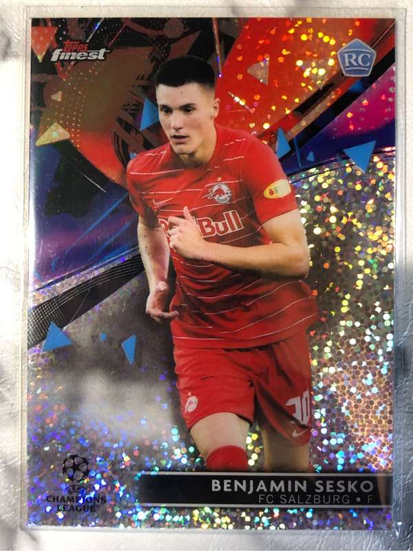 Benjamin Sesko Rookie NUMBERED out of 175 speckle Topps Finest 2022 soccer trading card