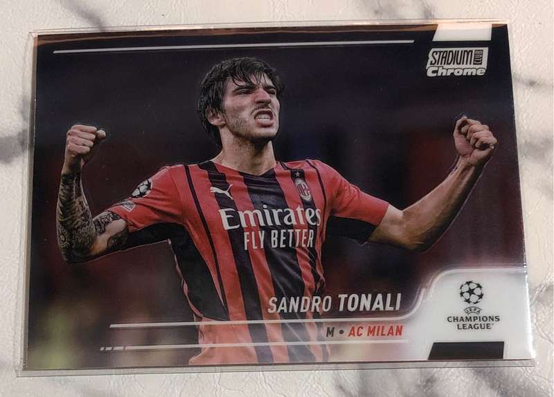 Sandro Tonali Topps Stadium Club Chrome 2022 Soccer trading card
