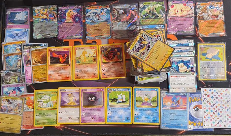 Discounted BULK 200 Pokemon card BUNDLE (Vintage,Holos,EX's and much more!)