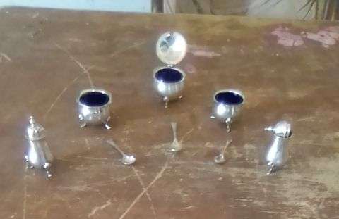 Sterling  Silver salt, pepper &, mustard pots, Hamiltory & Co,Calcutta, Delhi, Simla,India 1940s