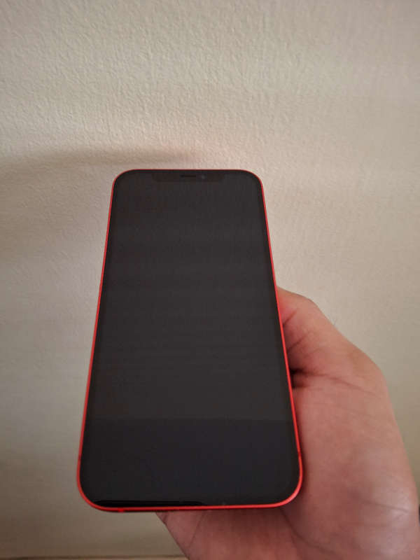 iPhone 12 - 64GB Red