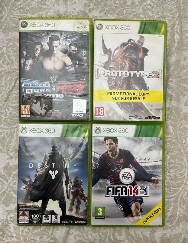 Xbox 360 E - 500GB + 4 Games