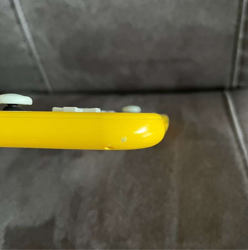 Nintendo Switch Lite - Yellow