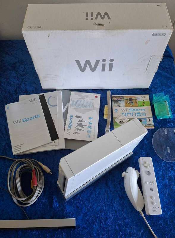 GOOD CONDITION- Nintendo Wii Console