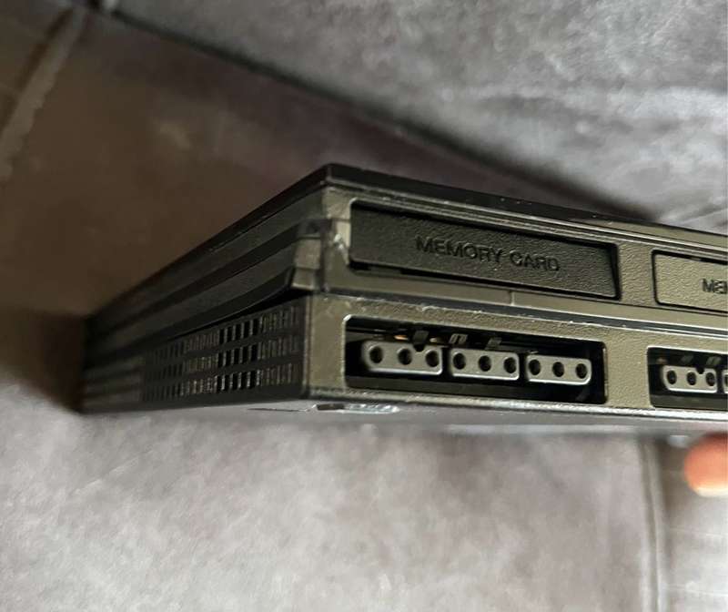 PS2 Slim - SCPH- 90004 + 1 Game