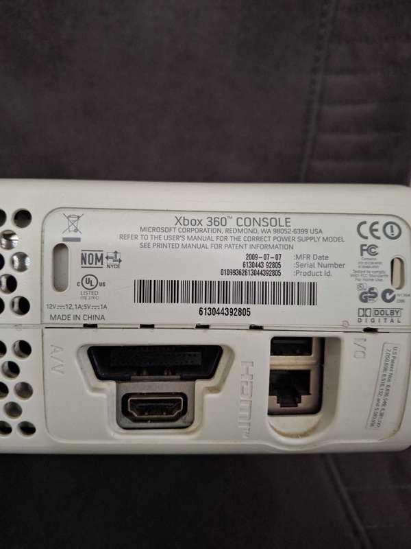 Xbox 360 PHAT Jasper Console + 2 Games