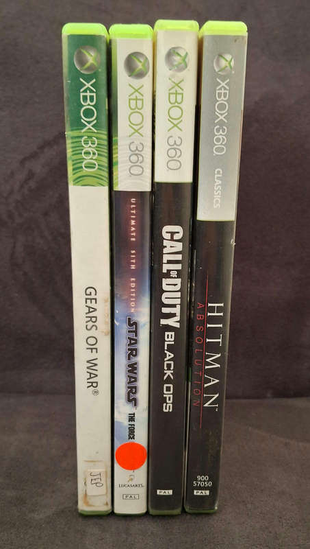Xbox 360 S - 250GB + 4 Games