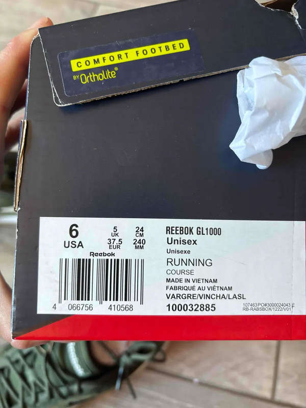Unisex Reebok Sneakers