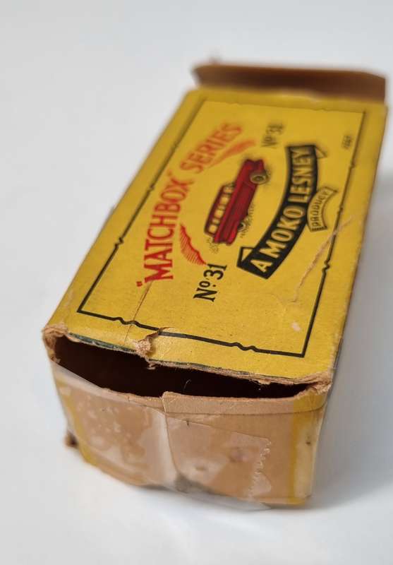 Matchbox Lesney 31A American Ford Station Wagon Original Box