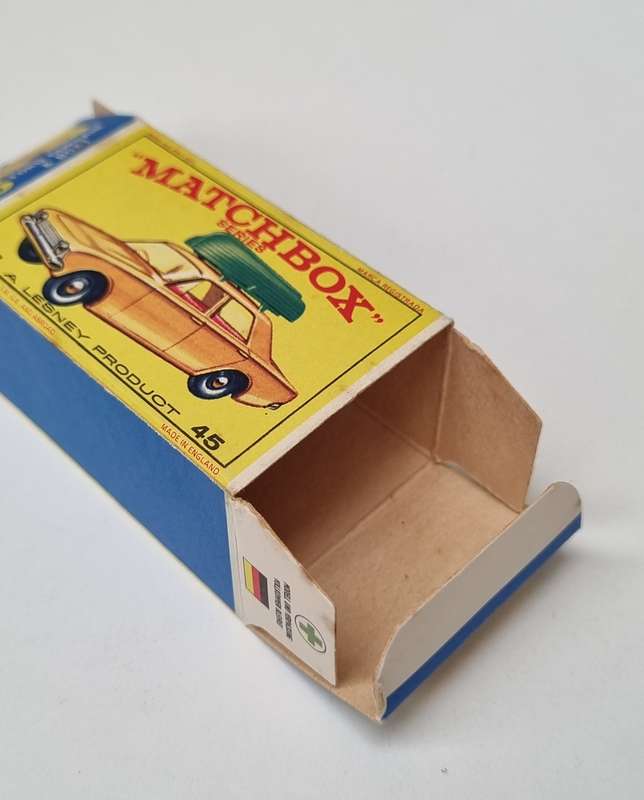 Matchbox Lesney 45B Ford Corsair Original Box