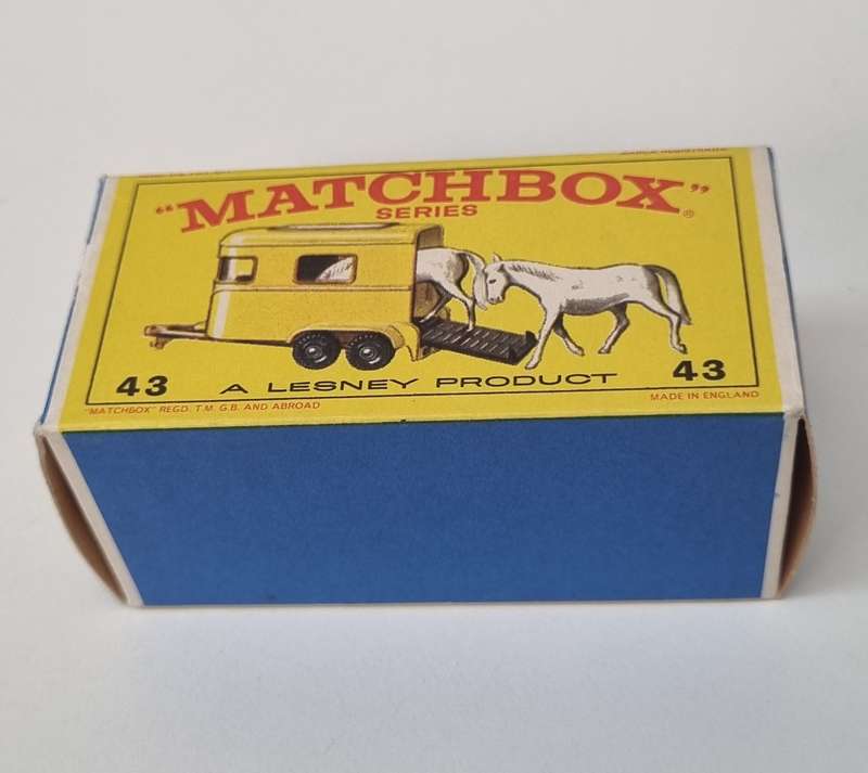 Matchbox Lesney 43C Pony Trailer Original Box
