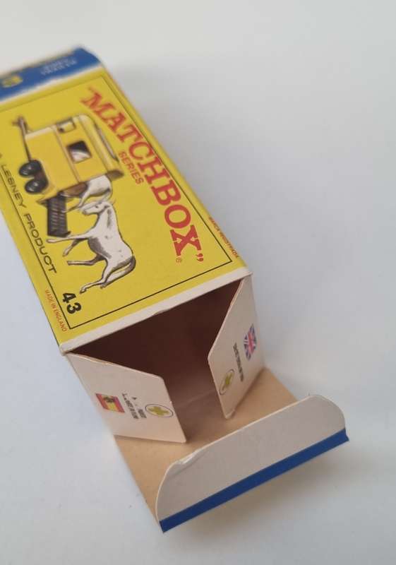 Matchbox Lesney 43C Pony Trailer Original Box