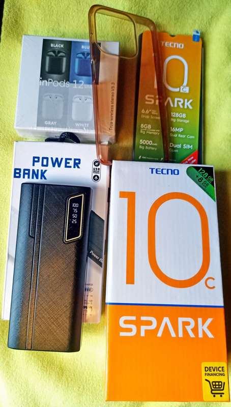 TECNO SPARK 10C META Black + Free InPods 12 and Powerbank  (Please read description)