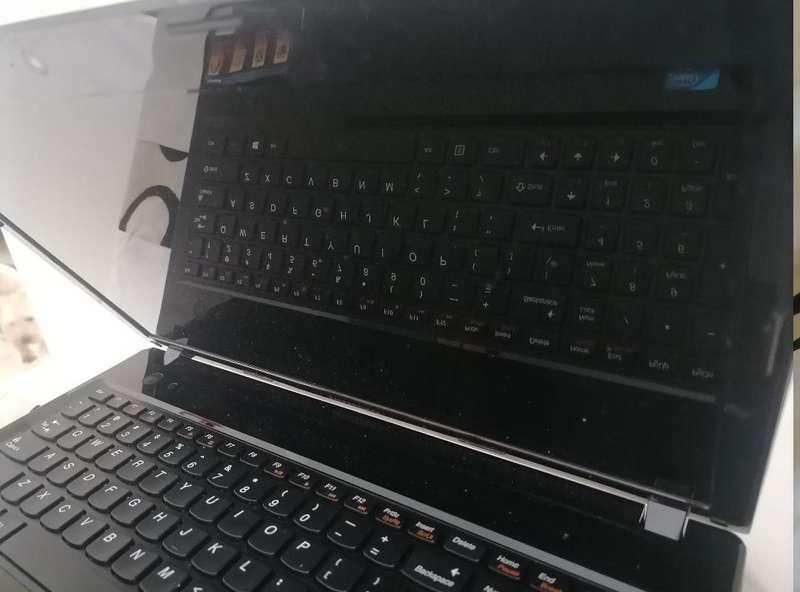 LENOVO G580 LAPTOP. 500GB HDD, 4GB RAM with MS OFFICE