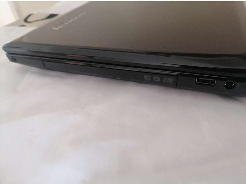 LENOVO G580 LAPTOP. 500GB HDD, 4GB RAM with MS OFFICE