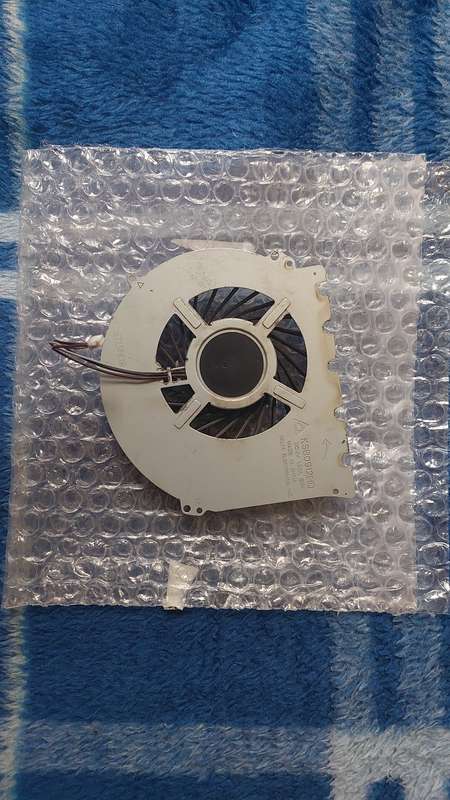 PS4 Fan
