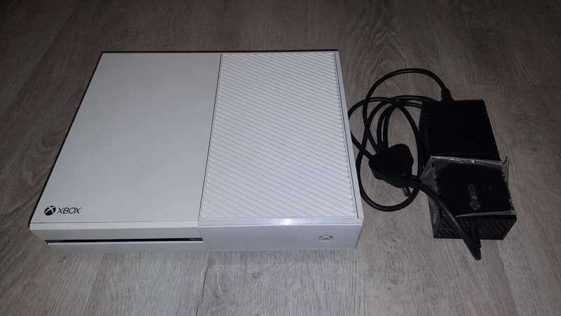 Xbox 1 + PSU (No Power)