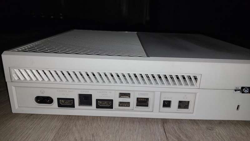 Xbox 1 + PSU (No Power)
