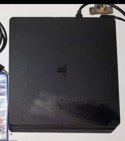 PS4 Console + 2 Lego Games