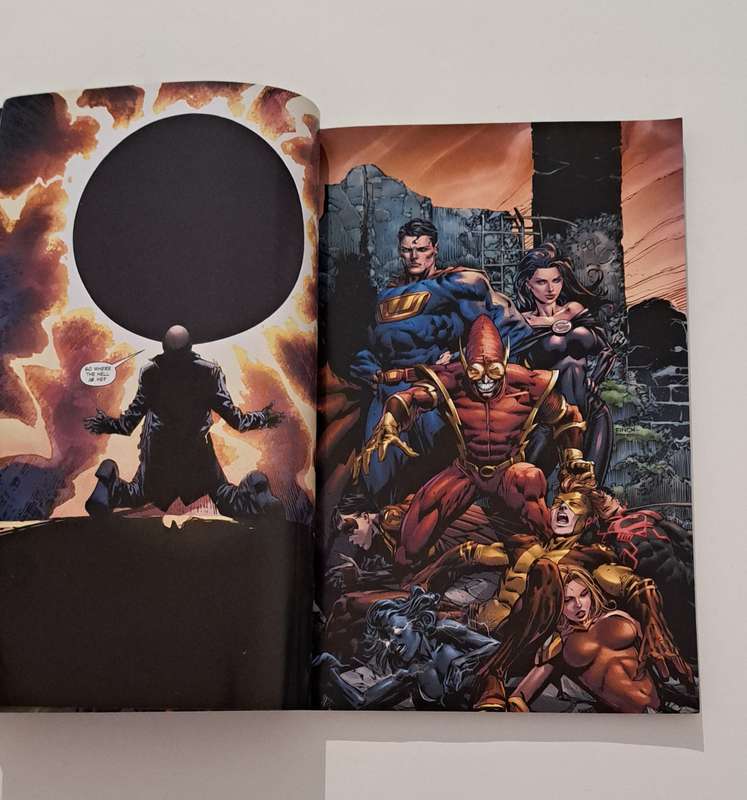 DC comic books Forever Evil TPB (2015) #1 - 1ST print The new 52! superheroes sci-fi fantasy action