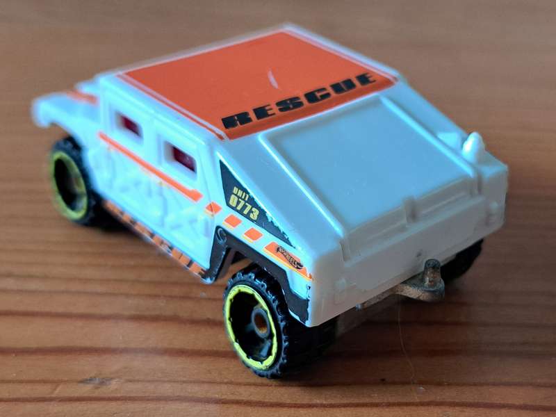 3x Hotwheel cars - diecast steel motor car toys boys collectors item