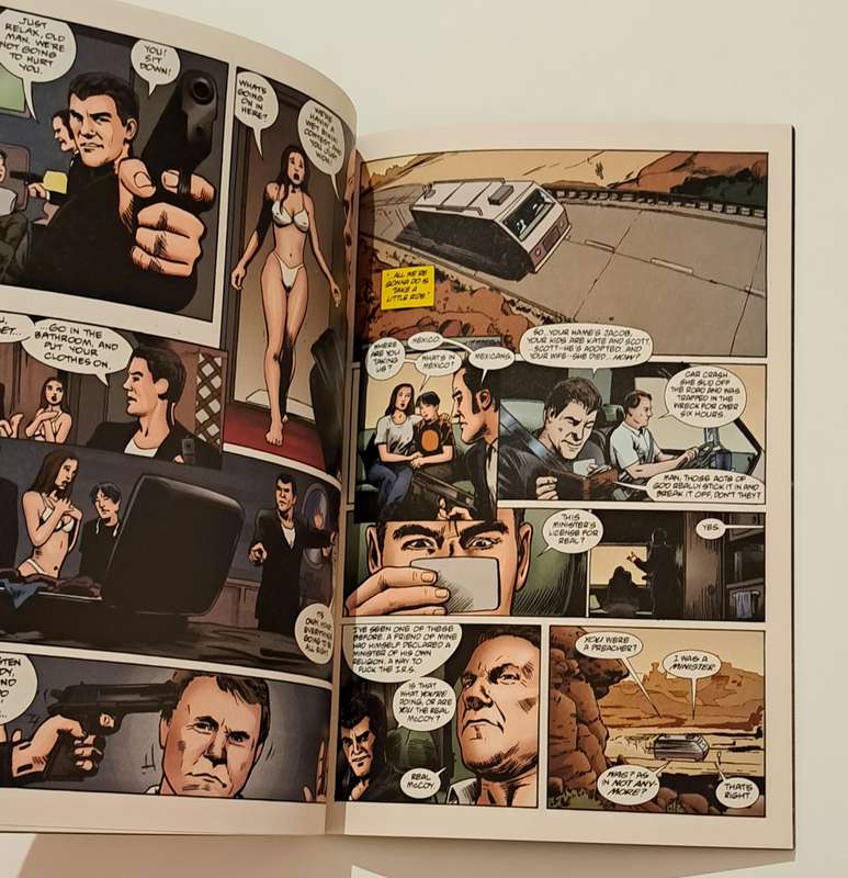 From Dusk Till Dawn GN (1996 Big) Movie Adaptation #1 - 1ST printing rare comic book collectable