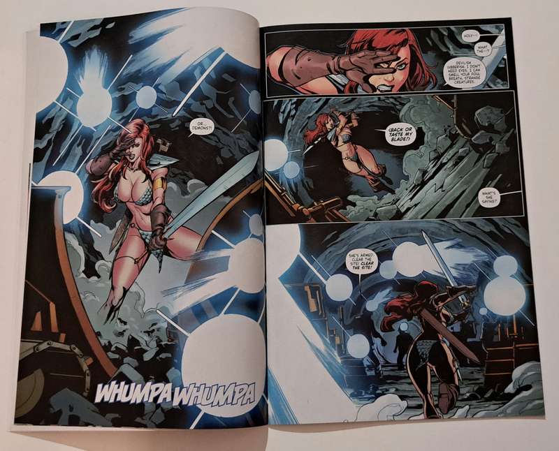 Dynamite Comics Red Sonja (2016) Volume 4 #0 Rare collectable comic book