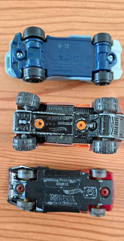 3x Hotwheels cars for boys toys in a good condition as per photos