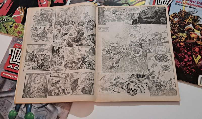 5x The Best Of 2000AD Judge dredd vintage old rare retro comic books Fleetway & IPC magazine's