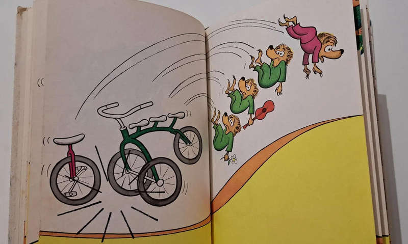 Bears On Wheels Early Counting book By Stan & Jan Berenstain kids Children's picture book