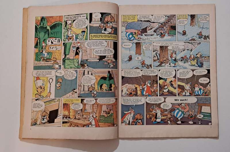 Asterix Und Kleopatra (1971) by Goscinny and Uderzo printed in German cartoon comic book retro old v