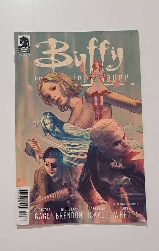 Dark Horse Comics Buffy the Vampire Slayer (2014 Season 10) #1A rare collectable Michelle Trachtenbe